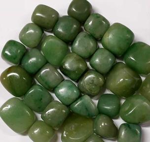 Avika Natural Green Aventurine Tumble stone