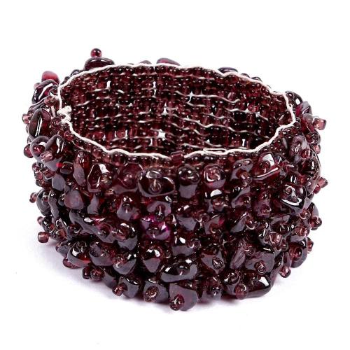 Avika Natural Garnet Gemstone Chips Bracelet for Root Survival (Pack of 1Pc)