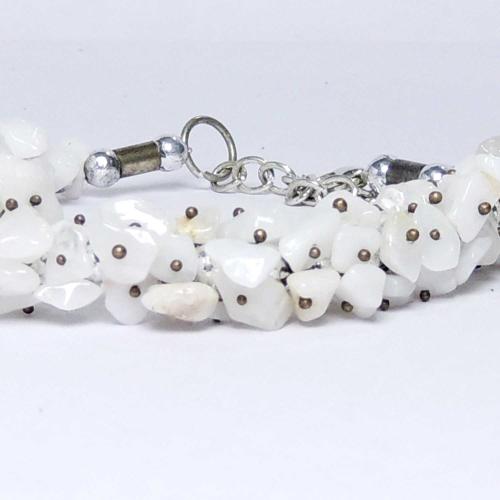 Avika White Agate Chip Cluster Bracelet (Pack of 1Pc)