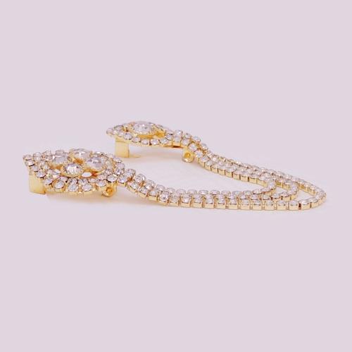 Avika Zirconia Flower Golden Metal Chain with Semi-Precious Cubic Zirconia Brooch (Pack of 1 Pc.)